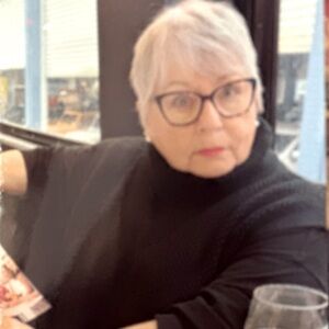 Meet your Posher, Nancy